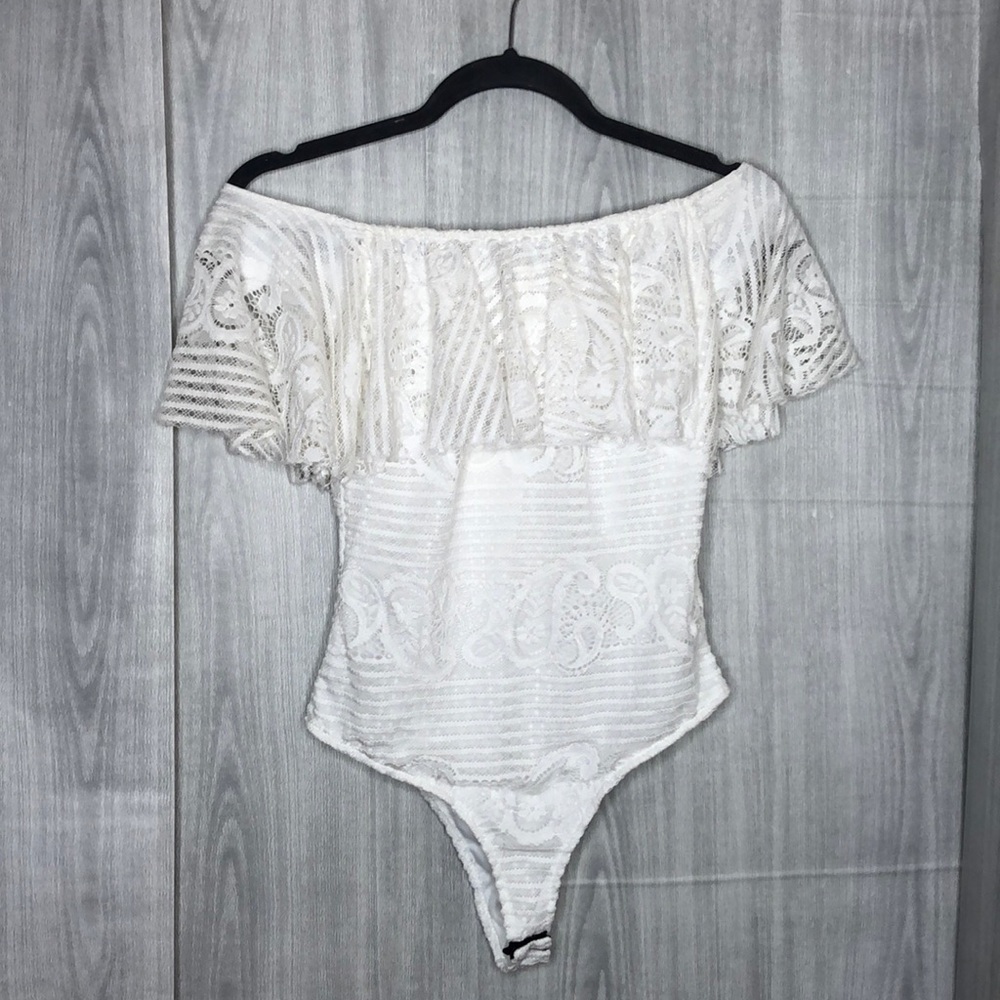 Boohoo Off the shoulder lace body suit